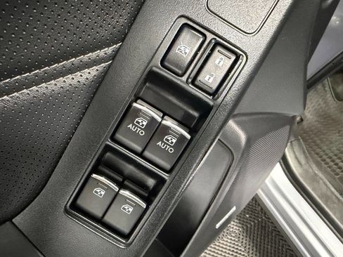 Used 2017 Subaru Forester 2.5i Touring image 32