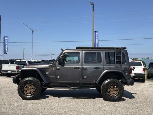 Used 2018 Jeep Wrangler Unlimited Rubicon AWD/4WD image 11