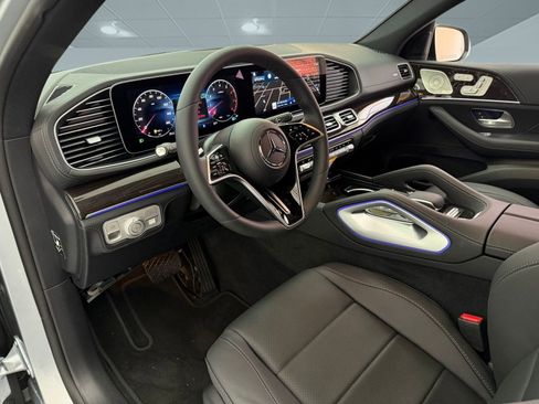 New 2026 Mercedes-Benz GLE 450 4MATIC Coupe image 3