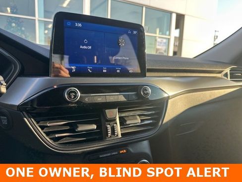 Used 2025 Ford Escape Active image 2