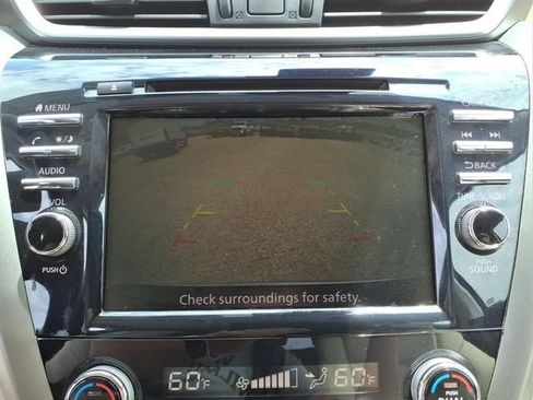 Used 2023 Nissan Murano SV AWD/4WD image 19
