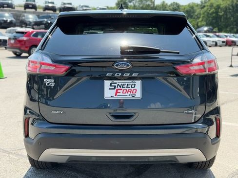 Used 2023 Ford Edge SEL w/ Convenience Package AWD/4WD image 6