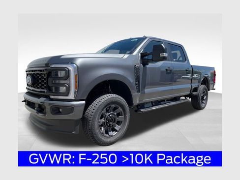 New 2026 Ford F250 4x4 Crew Cab Super Duty image 1