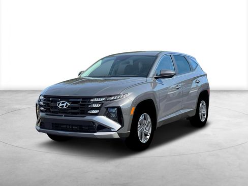 New 2026 Hyundai Tucson Blue SE AWD/4WD image 1