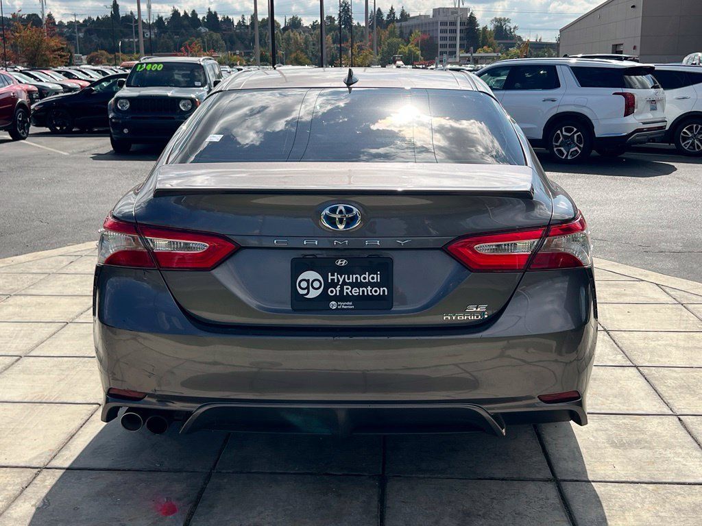 Used 2019 Toyota Camry SE w/ Audio Package FWD image 6
