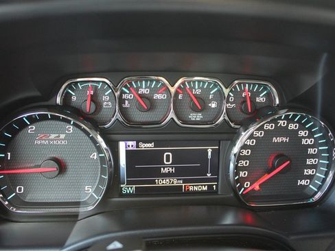 Used 2015 Chevrolet Silverado 2500 LT w/ LT Convenience Package AWD/4WD image 25