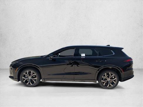 New 2025 Toyota Crown Signia image 5