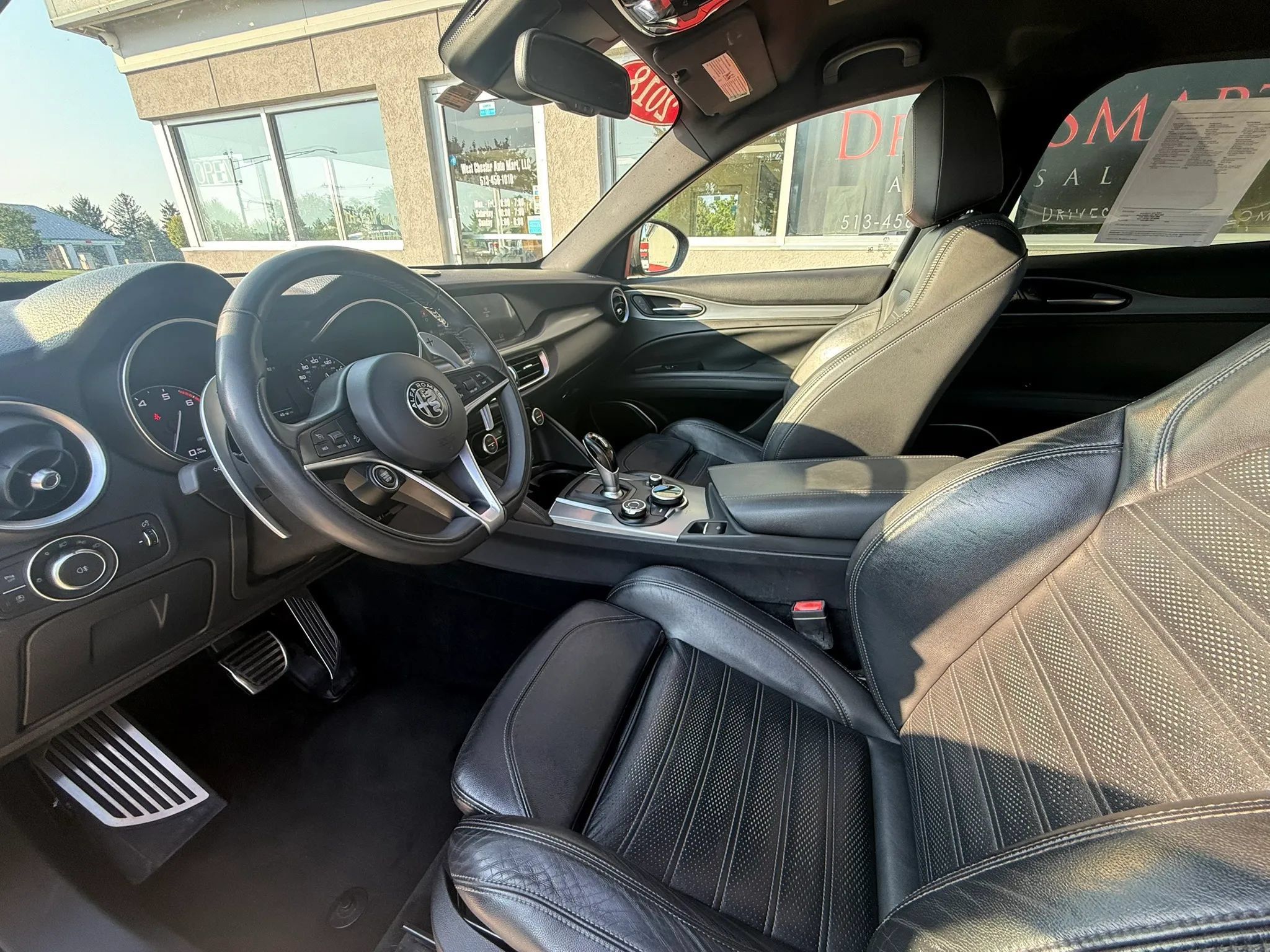 Used 2018 Alfa Romeo Stelvio Ti Sport AWD/4WD image 7