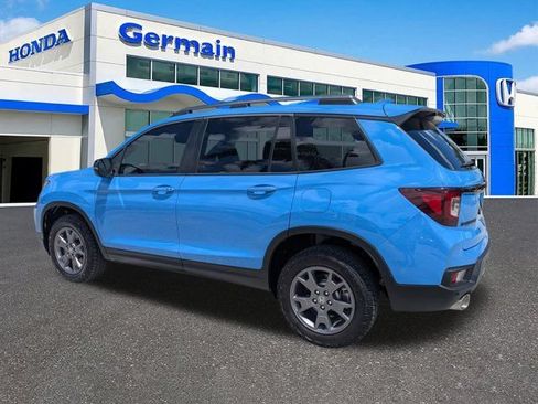 Used 2024 Honda Passport TrailSport image 7