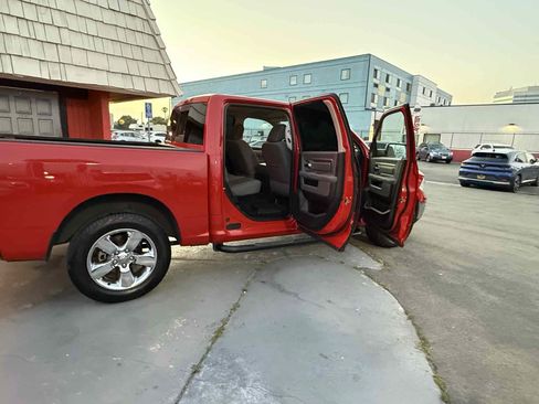 Used 2017 RAM 1500 Big Horn RWD image 81