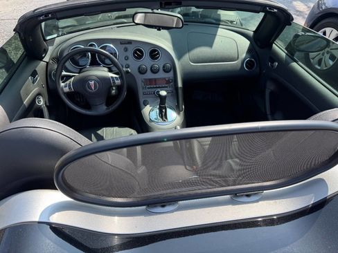 Used 2007 Pontiac Solstice GXP w/ Premium Package image 26
