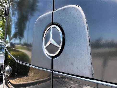 Used 2017 Mercedes-Benz Sprinter 3500 image 30
