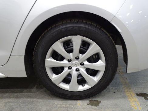 Used 2023 Toyota Corolla LE image 39