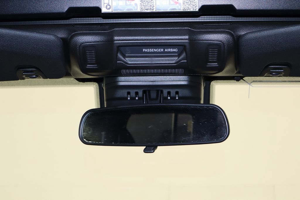 Used 2025 Jeep Wrangler Unlimited Sport AWD/4WD image 23