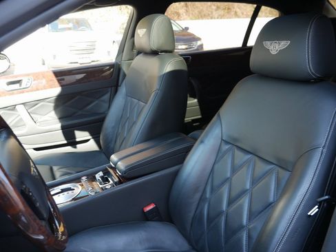 Used 2008 Bentley Flying Spur Flying Spur image 9