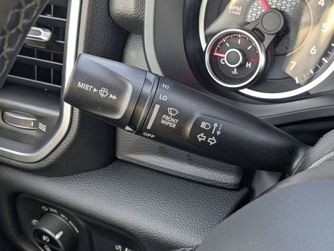 New 2026 RAM 1500 4x4 Crew Cab image 25