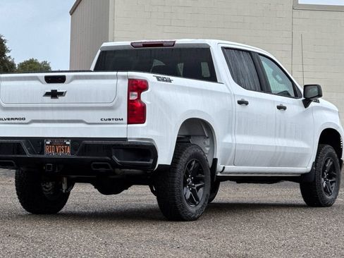 New 2026 Chevrolet Silverado 1500 Custom Trail Boss w/ Dark Appearance Package AWD/4WD image 4