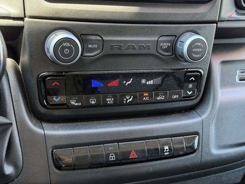Used 2026 RAM ProMaster 2500 w/ Convenience Group FWD image 33