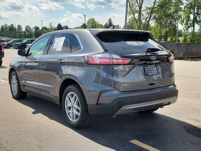 Used 2024 Ford Edge SEL w/ Convenience Package