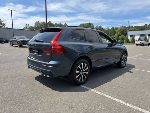 Used 2024 Volvo XC60 B5 Plus w/ Climate Package AWD/4WD image 8