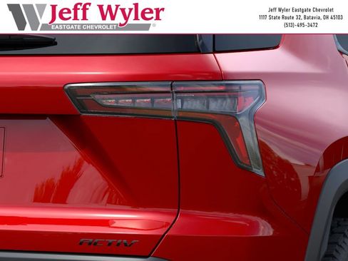 New 2026 Chevrolet Equinox ACTIV FWD image 12