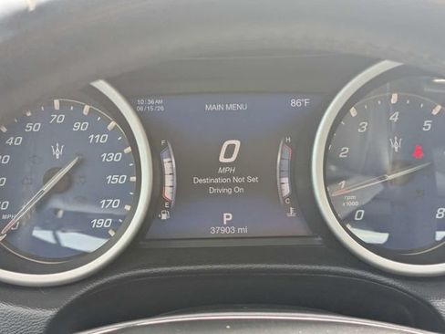 Used 2018 Maserati Ghibli RWD image 28