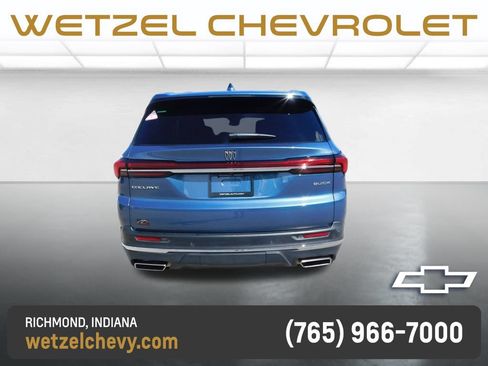 Used 2026 Buick Enclave Preferred FWD image 4