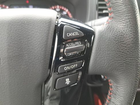 Used 2024 Nissan Frontier PRO-4X w/ Technology Package image 26