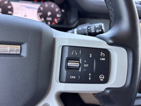 Used 2023 Land Rover Defender 90 S AWD/4WD image 30
