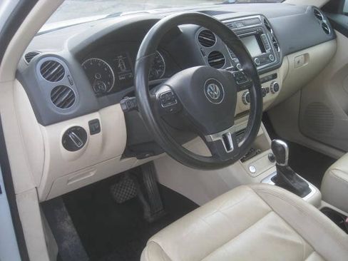 Used 2013 Volkswagen Tiguan S AWD/4WD image 20