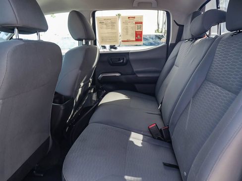 Used 2019 Toyota Tacoma SR5 RWD image 16