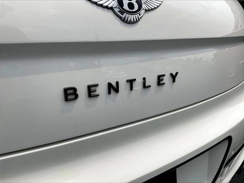 Used 2021 Bentley Flying Spur V8 AWD/4WD image 22