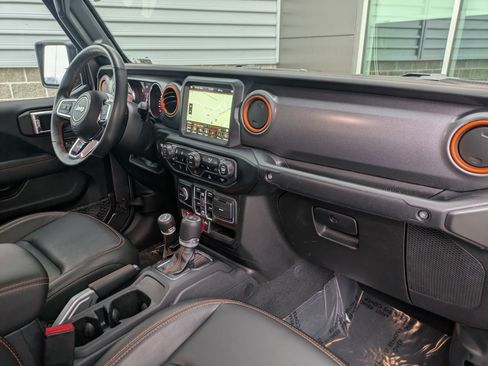 Used 2022 Jeep Gladiator Mojave w/ LED Lighting Group image 29