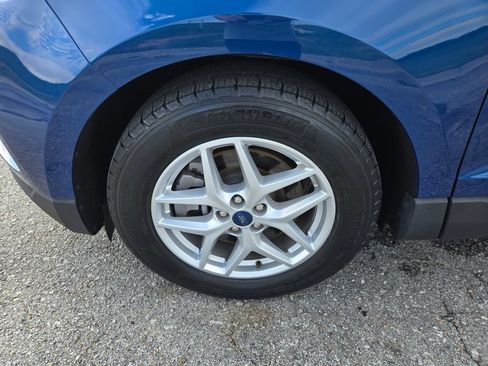 Used 2021 Ford Edge SE AWD/4WD image 10