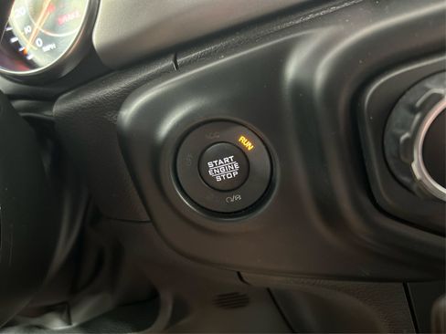 Used 2022 Jeep Wrangler Unlimited Sport AWD/4WD image 27