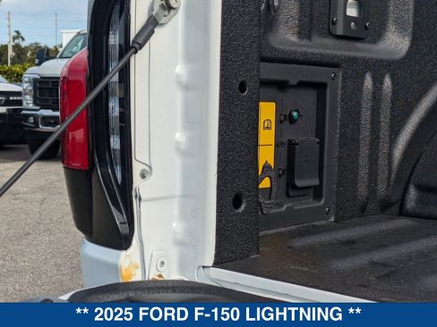 New 2025 Ford F150 Lightning Lariat image 15