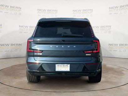 New 2025 Volvo EX90 Ultra