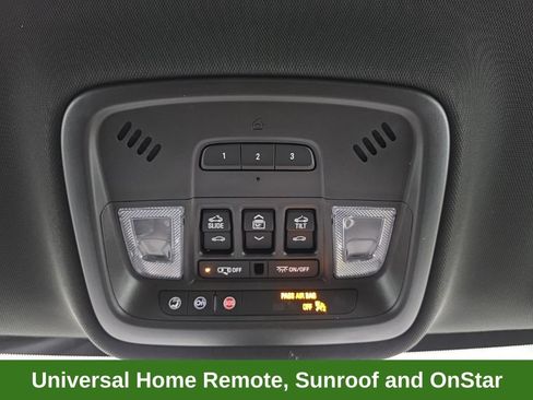Used 2023 Chevrolet Traverse RS AWD/4WD image 41