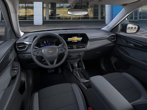 New 2026 Chevrolet TrailBlazer LS FWD image 16