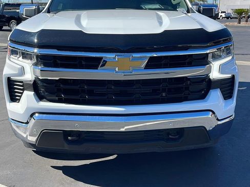 Used 2025 Chevrolet Silverado 1500 LT w/ Safety Package image 9
