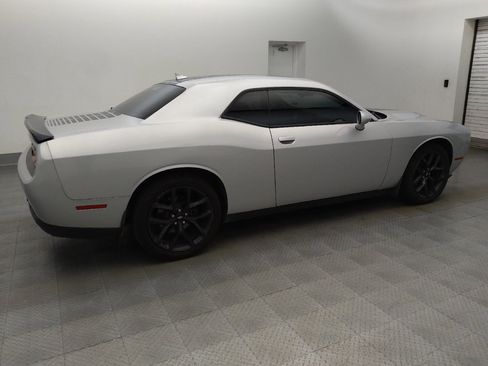 Used 2019 Dodge Challenger SXT w/ Blacktop Package RWD image 10