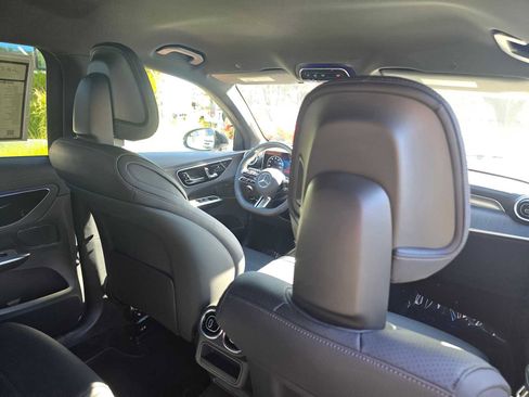 Certified 2026 Mercedes-Benz GLC 300 GLC 300 image 15