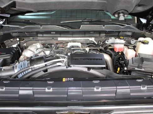 Used 2024 GMC Sierra 2500 AT4 w/ AT4 Premium Plus Package image 32