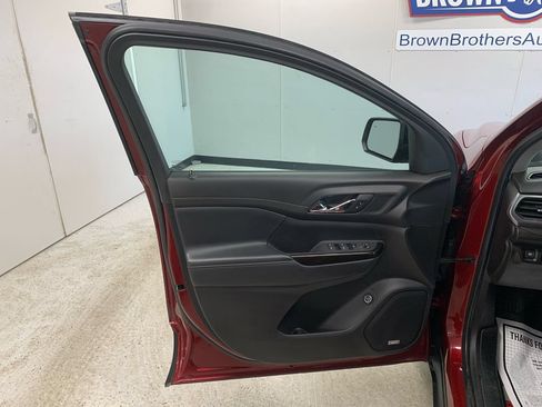 Used 2020 GMC Acadia AT4 w/ Trailering Package AWD/4WD image 14