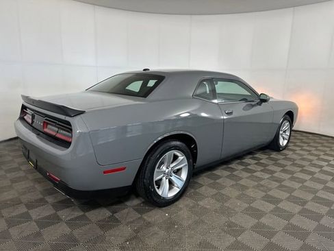 Used 2023 Dodge Challenger SXT image 3