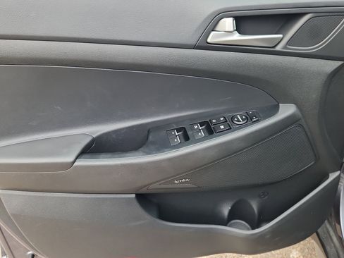 Used 2019 Hyundai Tucson Limited image 6