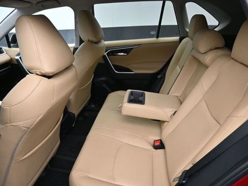 Certified 2022 Toyota RAV4 XLE AWD/4WD image 15