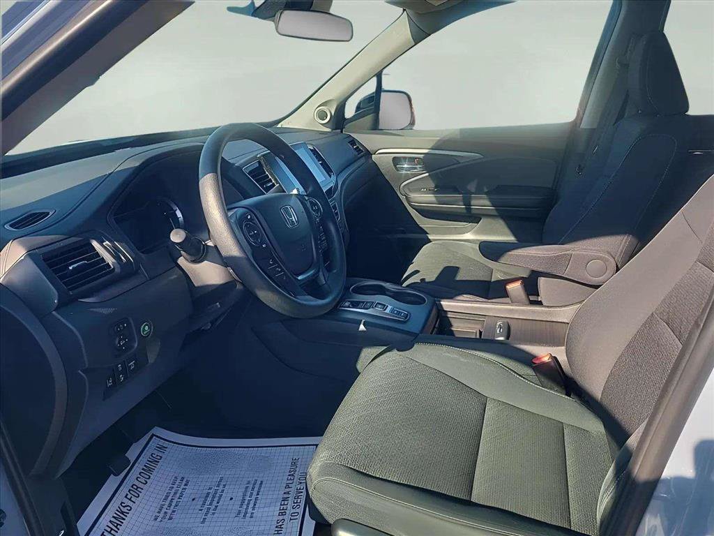 Used 2023 Honda Ridgeline Sport image 14