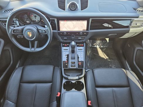 Certified 2023 Porsche Macan S image 24