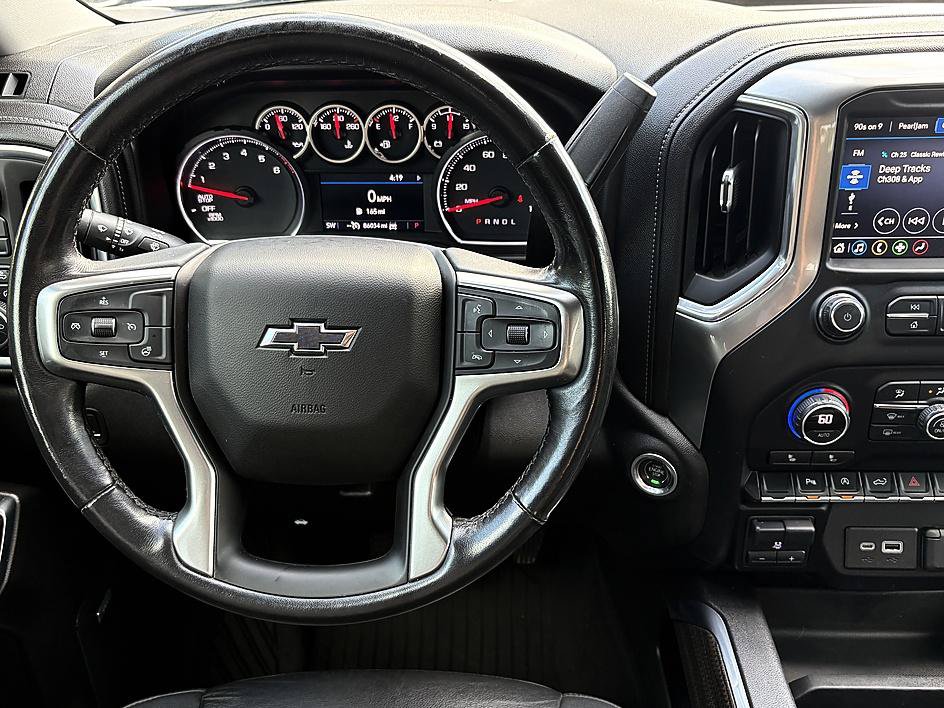 Used 2021 Chevrolet Silverado 1500 LT Trail Boss w/ Convenience Package II AWD/4WD image 15